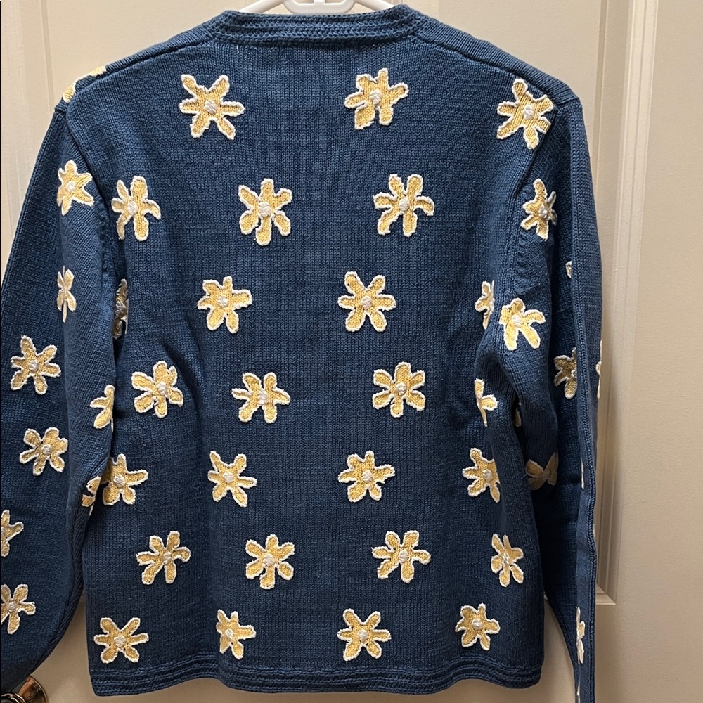 Orvis Blue Sweater with Cream Floral Accents - Picture 3 of 3